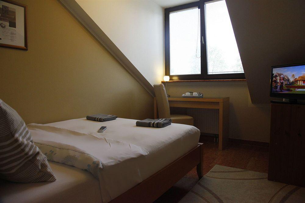 Garden House & East Park-Apartments Grossdorf  Экстерьер фото